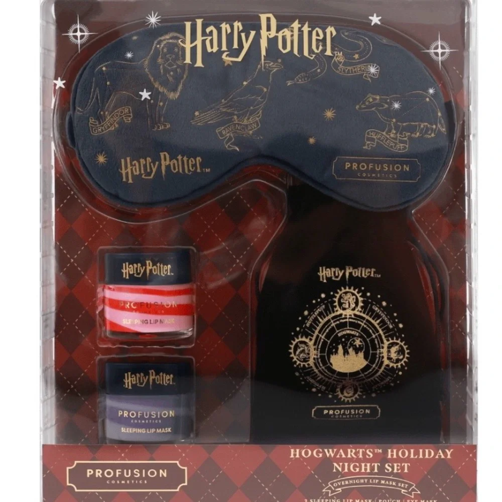 Hogwarts Holiday Night Set Harry Potter  Limited Edition w/ Harry Potter Mirror